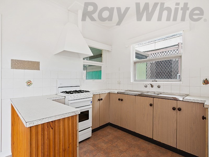 4 Penola Street, Kilkenny SA 5009