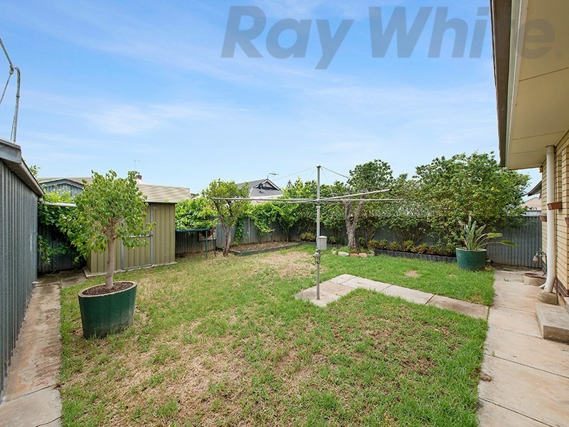 4 Penola Street, Kilkenny SA 5009