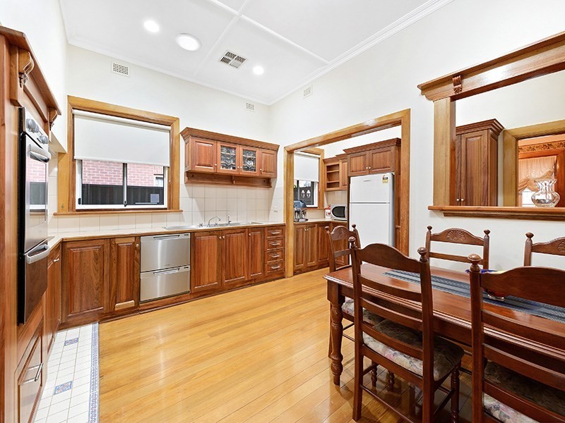 30 Cedar Avenue, Woodville South SA 5011