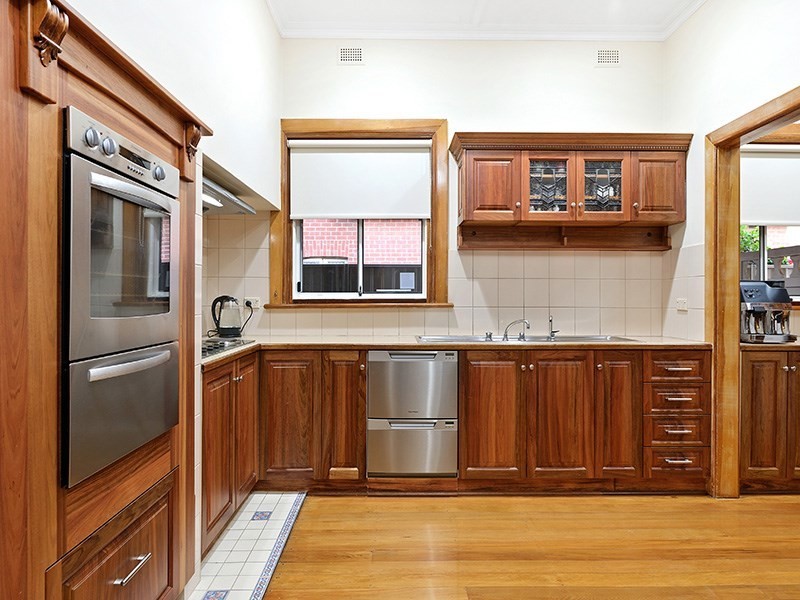 30 Cedar Avenue, Woodville South SA 5011