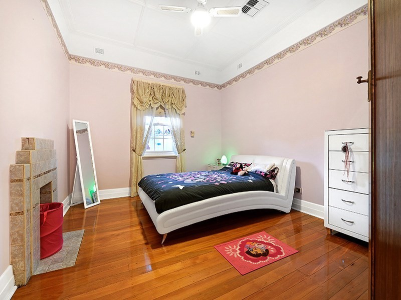 30 Cedar Avenue, Woodville South SA 5011