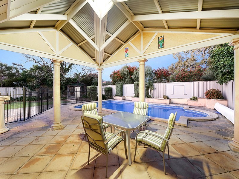 30 Cedar Avenue, Woodville South SA 5011