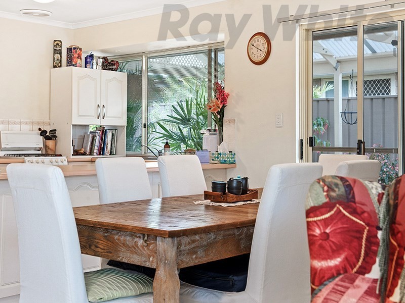 14 St James Place, Oakden SA 5086