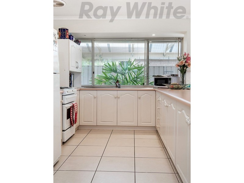 14 St James Place, Oakden SA 5086