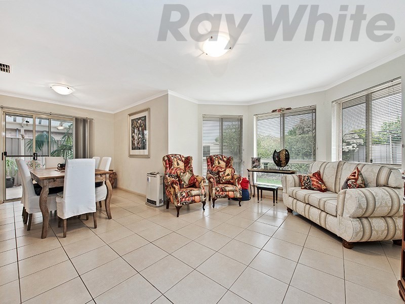 14 St James Place, Oakden SA 5086