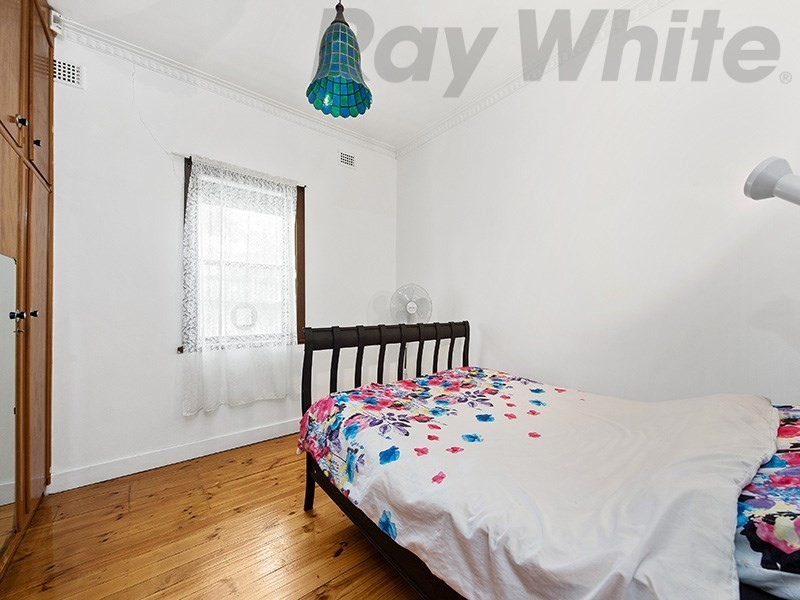 2 Montrose Avenue, Clearview SA 5085