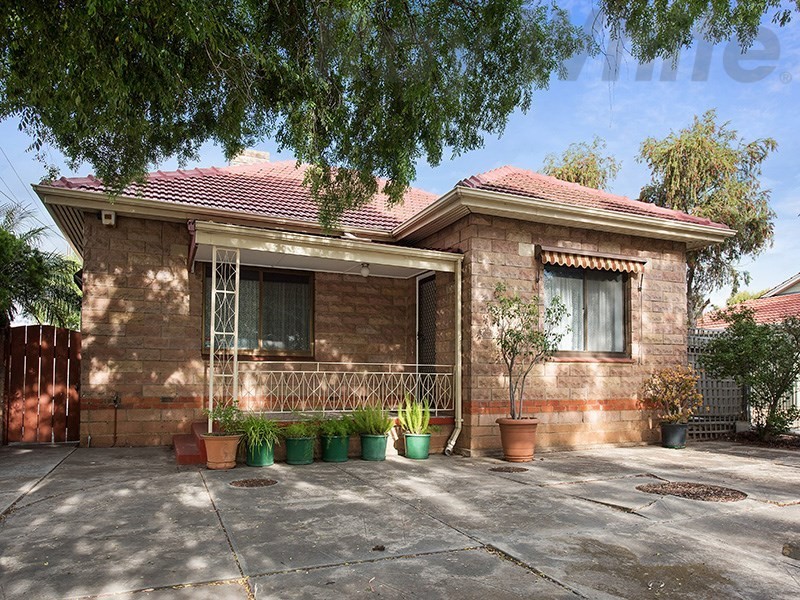 2 Montrose Avenue, Clearview SA 5085