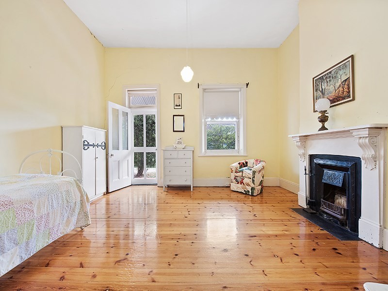 8 The Grove, Woodville SA 5011