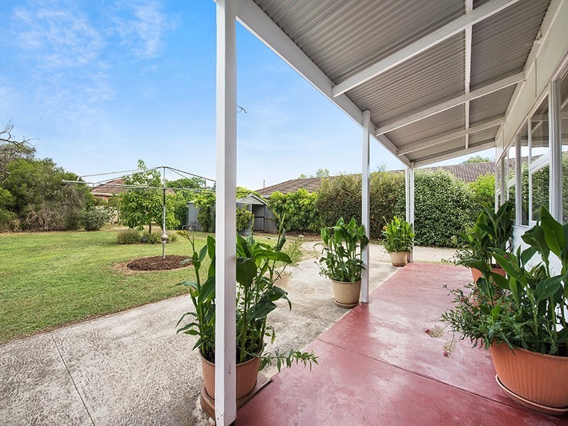 8 The Grove, Woodville SA 5011