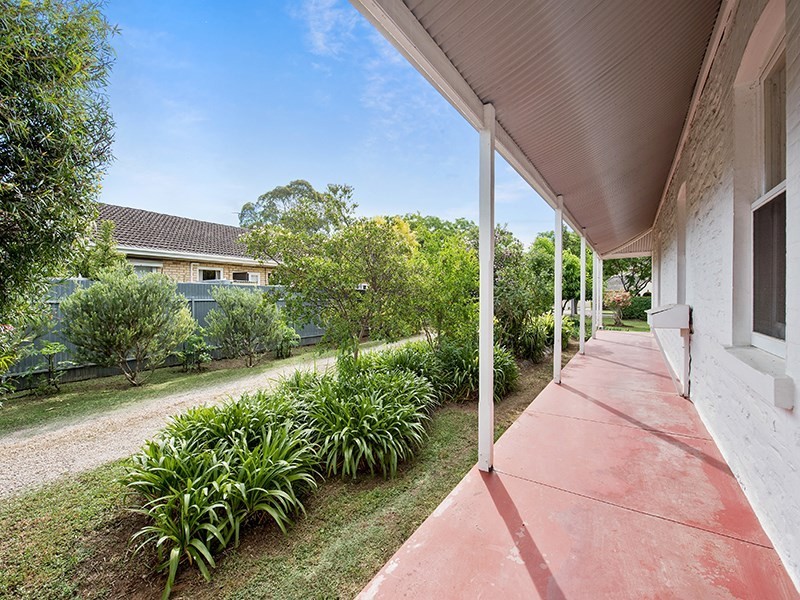 8 The Grove, Woodville SA 5011