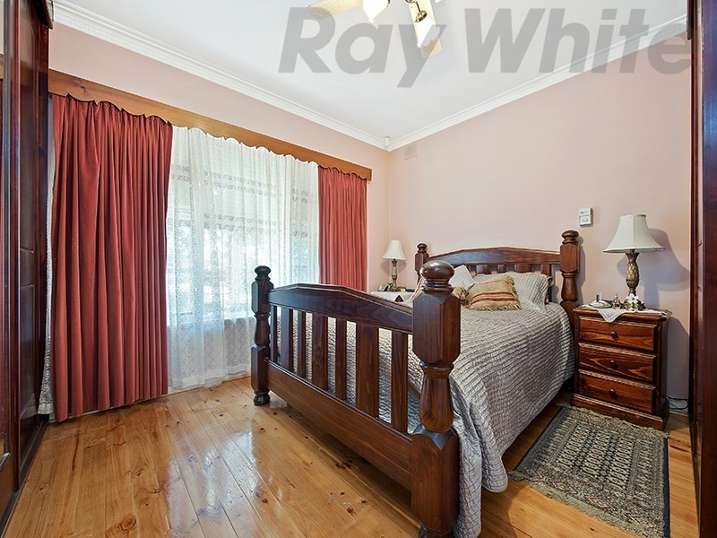 10 Hughes Street South, Woodville SA 5011