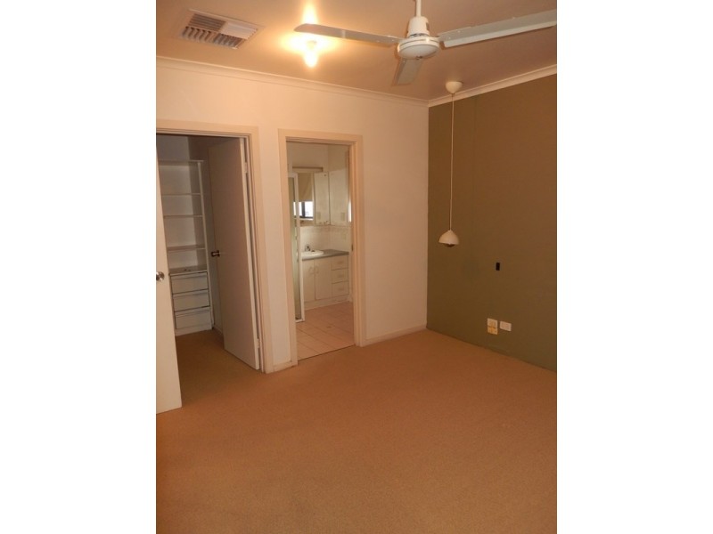 12 Walker Court, Enfield SA 5085