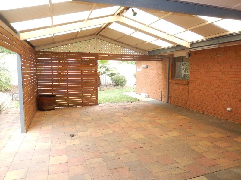 12 Walker Court, Enfield SA 5085