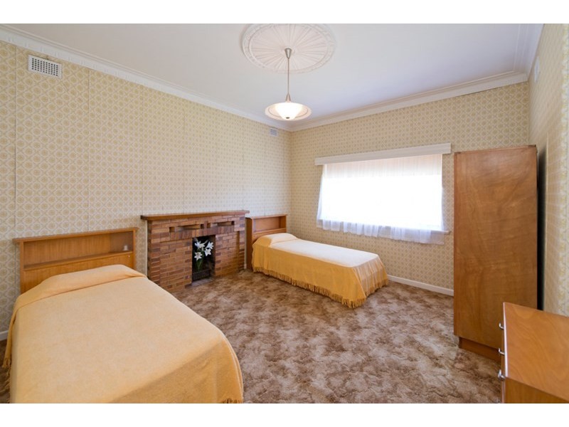 33 Gliddon Street, Rosewater SA 5013