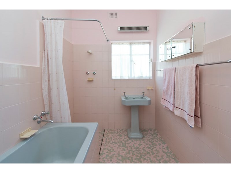 33 Gliddon Street, Rosewater SA 5013