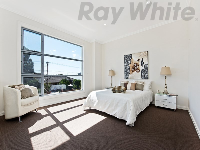 1A Hawkins Avenue, Flinders Park SA 5025