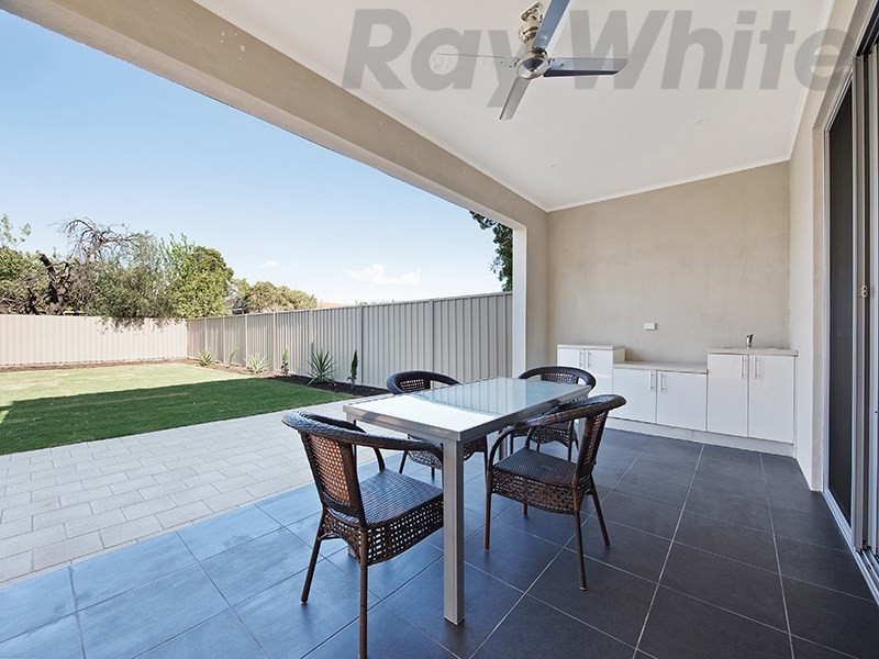 1A Hawkins Avenue, Flinders Park SA 5025