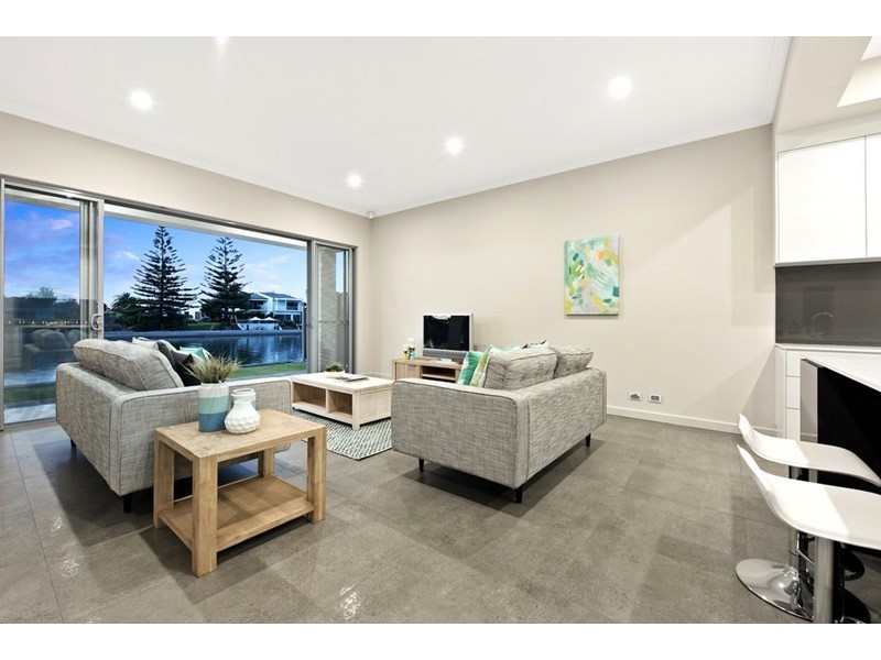 36A Antigua Grove, West Lakes SA 5021