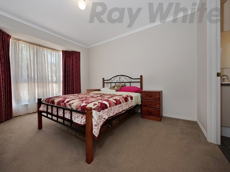 28 Kent Street, Mansfield Park SA 5012