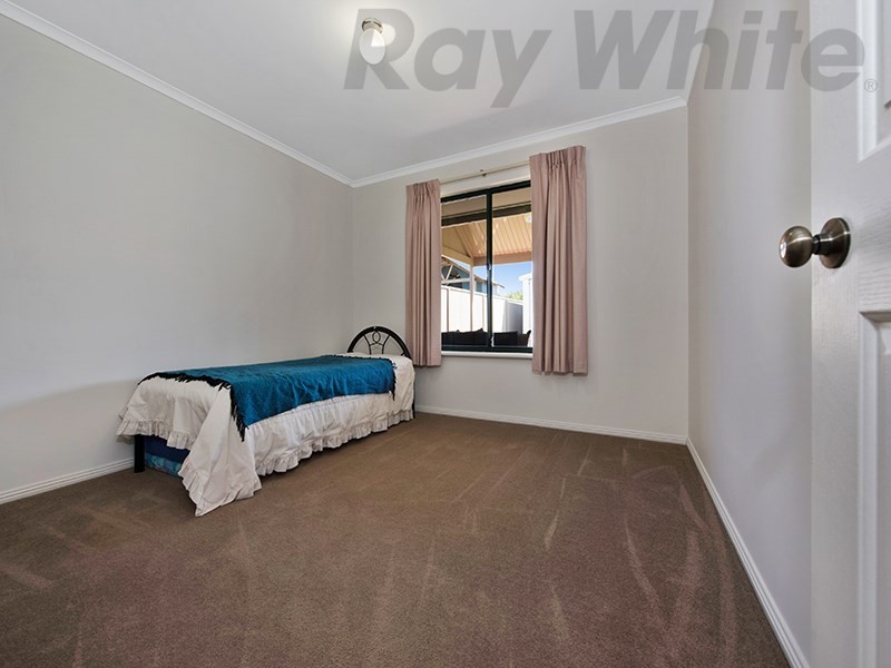 28 Kent Street, Mansfield Park SA 5012
