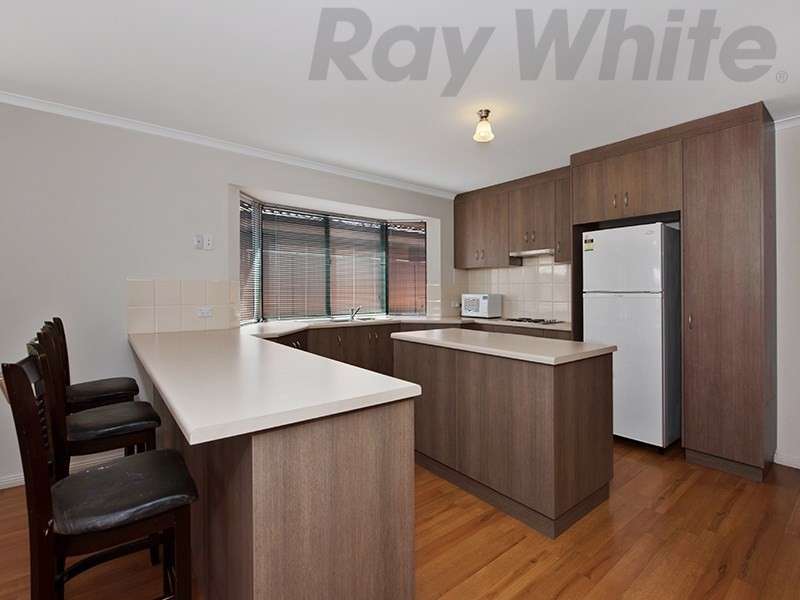 28 Kent Street, Mansfield Park SA 5012