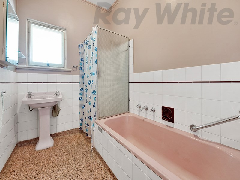 17 Fraser Street, Woodville South SA 5011