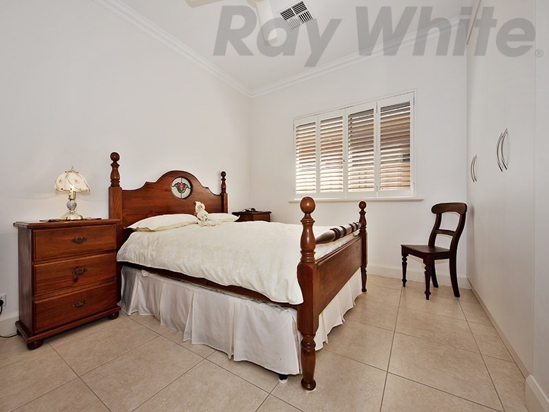 19 Mercurio Drive, Flinders Park SA 5025