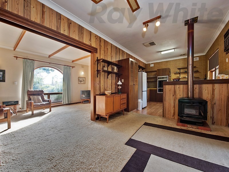 51 Sir Ross Smith Avenue, North Haven SA 5018