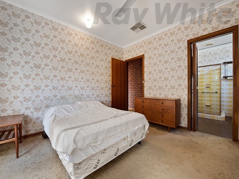 51 Sir Ross Smith Avenue, North Haven SA 5018