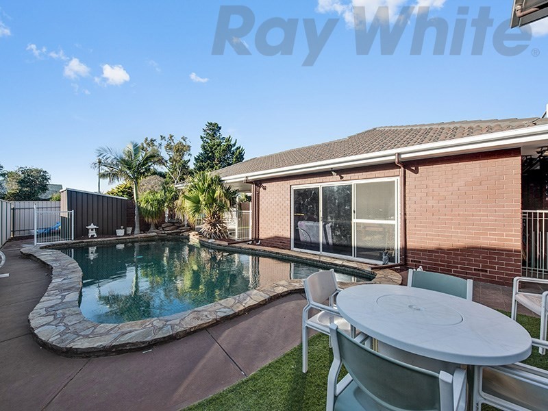 10 Huron Grove, West Lakes SA 5021