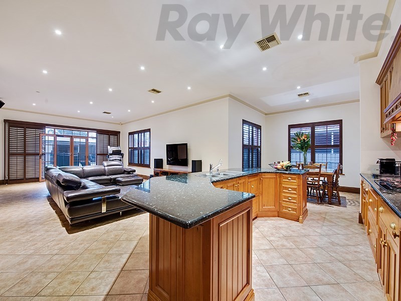 1 Shirley Avenue, Croydon Park SA 5008