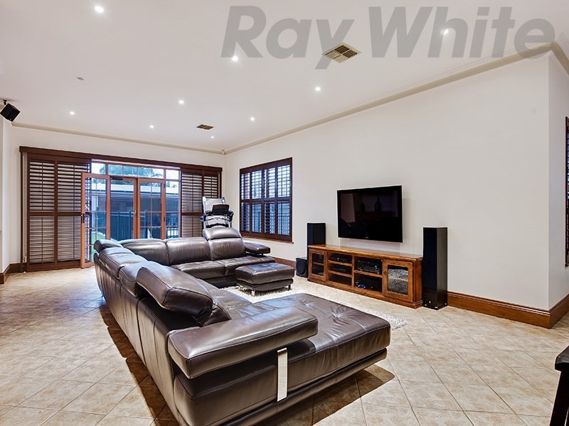 1 Shirley Avenue, Croydon Park SA 5008