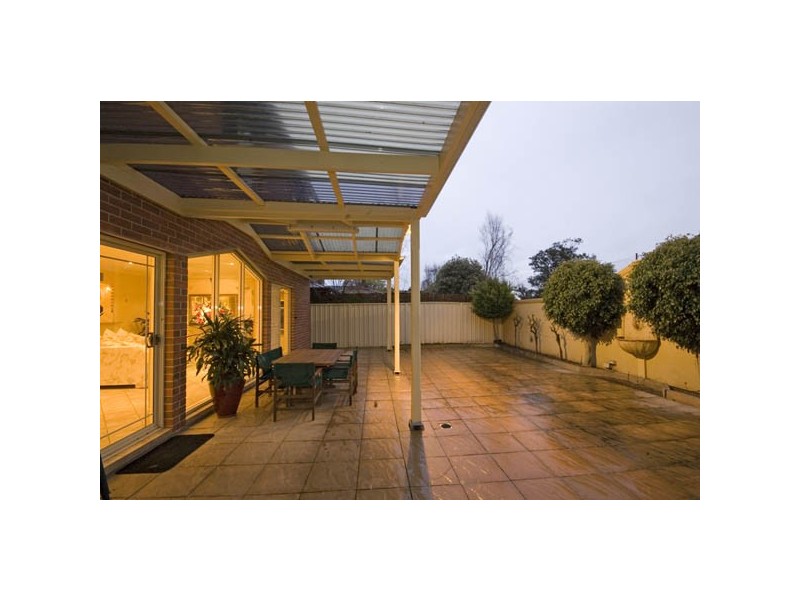 8 Prettejohn Court, Lockleys SA 5032