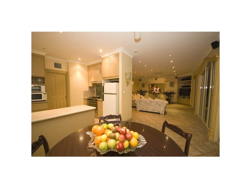 8 Prettejohn Court, Lockleys SA 5032