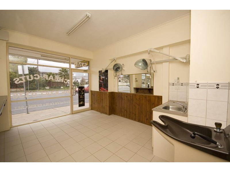 535, 537A, 537B Torrens, Woodville SA 5011