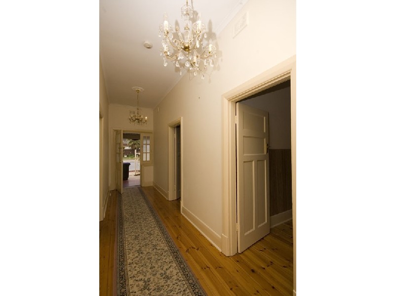 535, 537A, 537B Torrens, Woodville SA 5011