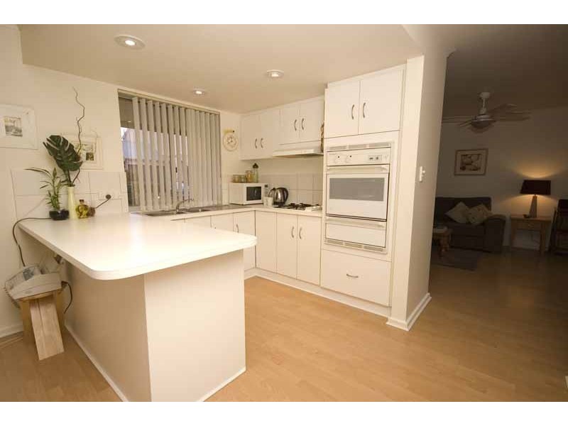 6 Griffin Lane, Brompton SA 5007