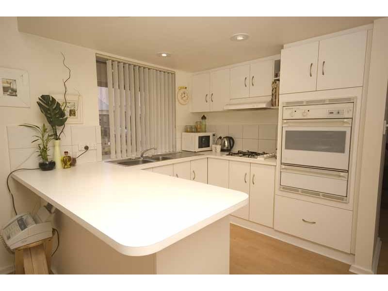 6 Griffin Lane, Brompton SA 5007