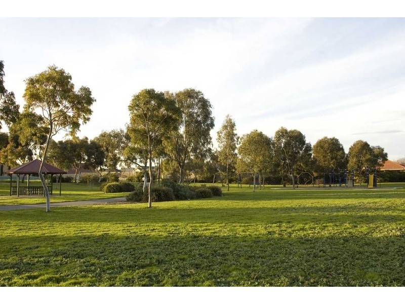 2 Tabard Avenue, Brompton SA 5007