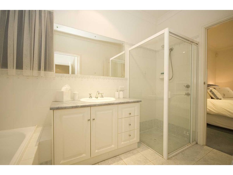 2 Tabard Avenue, Brompton SA 5007