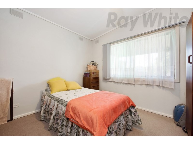 26 Chapman Road, Mansfield Park SA 5012