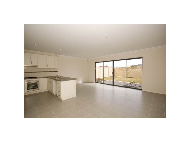 8 Buccleuch Avenue, Findon SA 5023