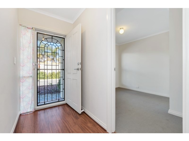 13c Hamley Crescent, Mansfield Park SA 5012