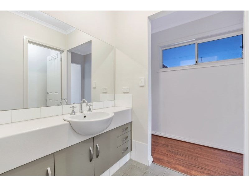 13c Hamley Crescent, Mansfield Park SA 5012