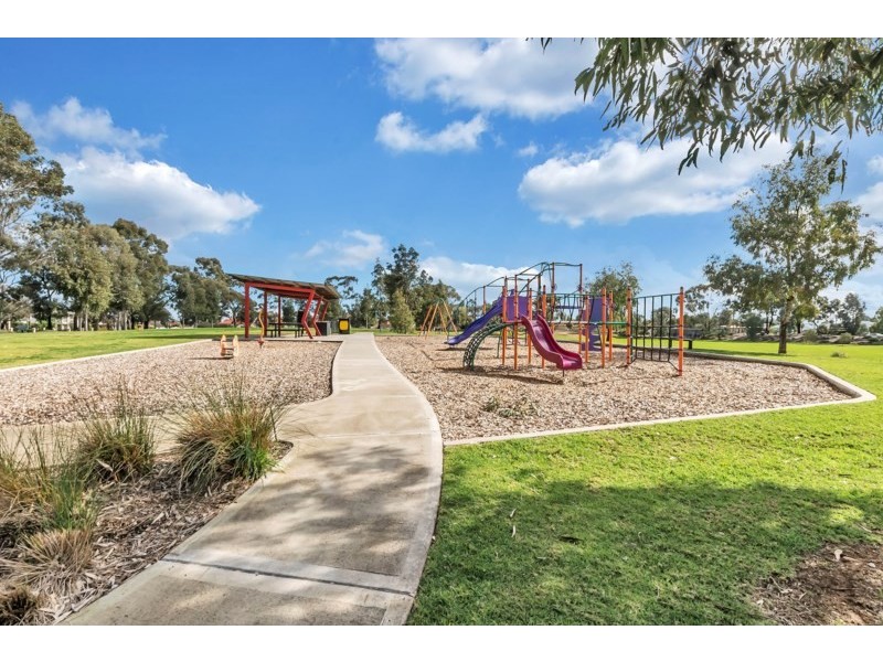 13c Hamley Crescent, Mansfield Park SA 5012