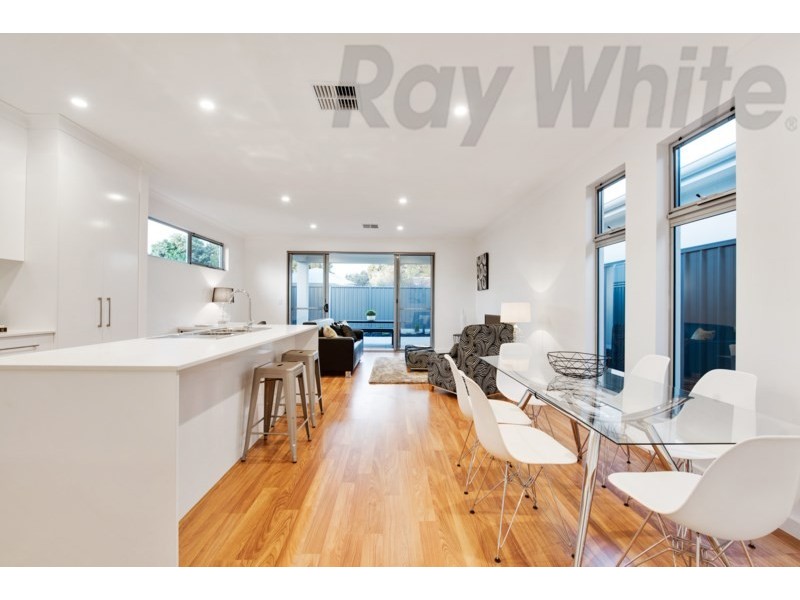 19a Hurstfield Terrace, Findon SA 5023