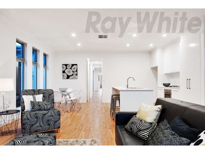 19a Hurstfield Terrace, Findon SA 5023