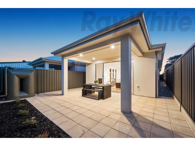 19a Hurstfield Terrace, Findon SA 5023