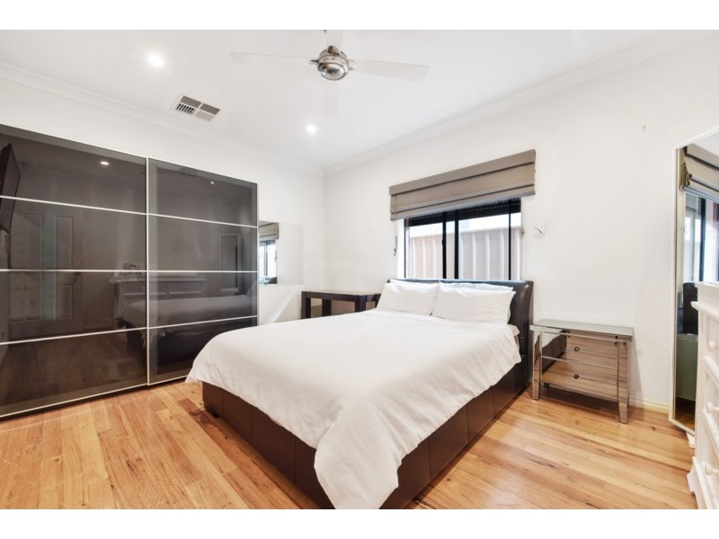 1 Davis Street, Woodville South SA 5011