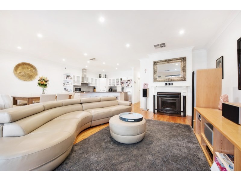 1 Davis Street, Woodville South SA 5011